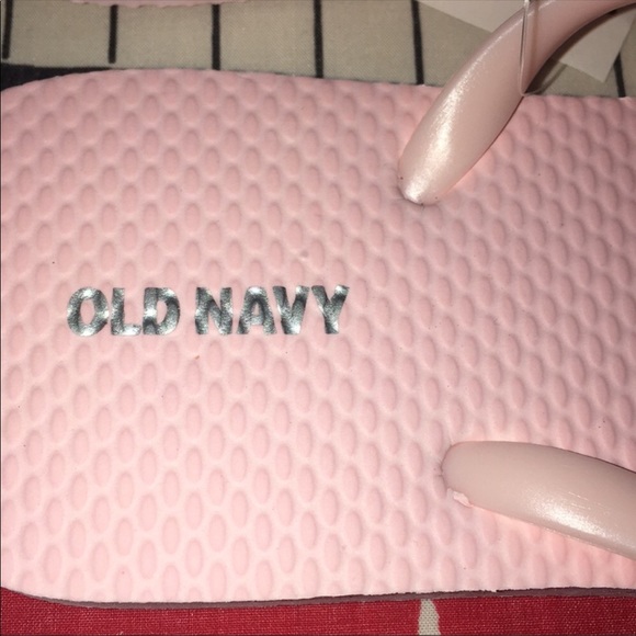 Brand new old navy flip flop color blush size 8 - Picture 4 of 4